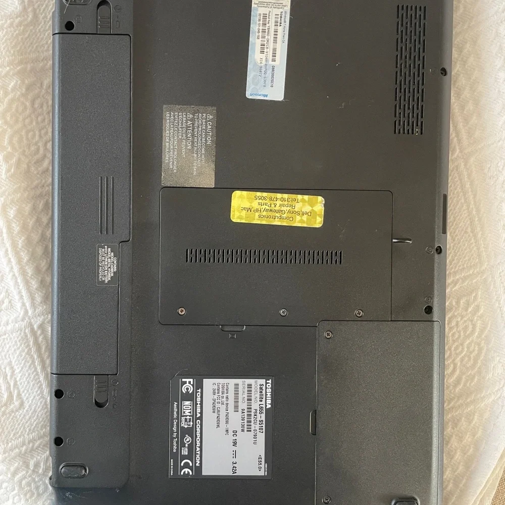 Toshiba Glossy Black Notebook
